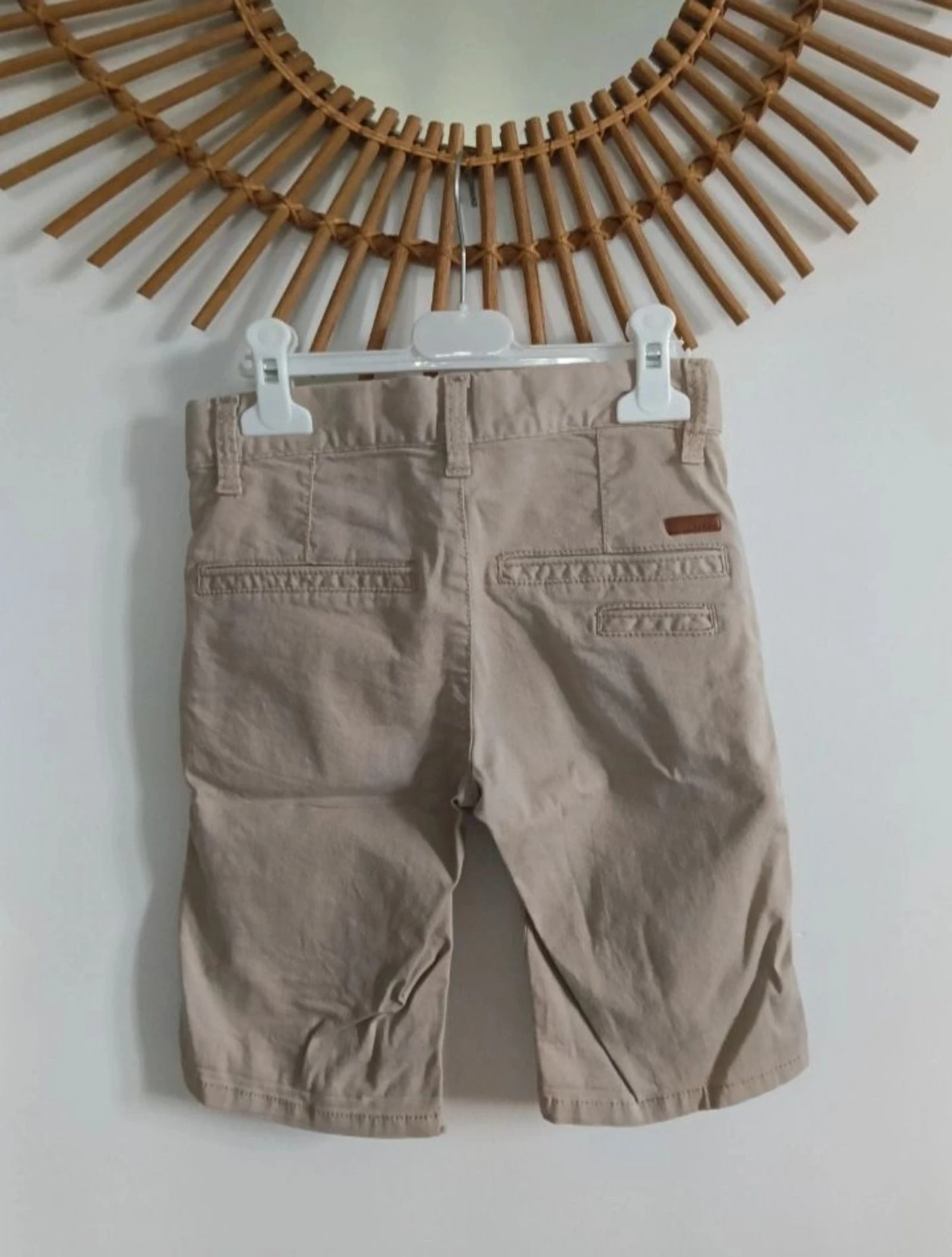 Short beige marca It de 8 años – photo 2
